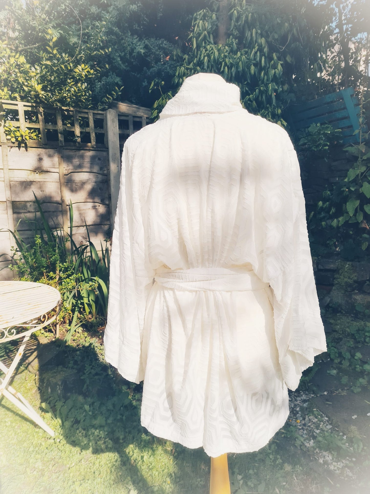 Handmade modern style Japanese kimono White with belt style ONE SIZE